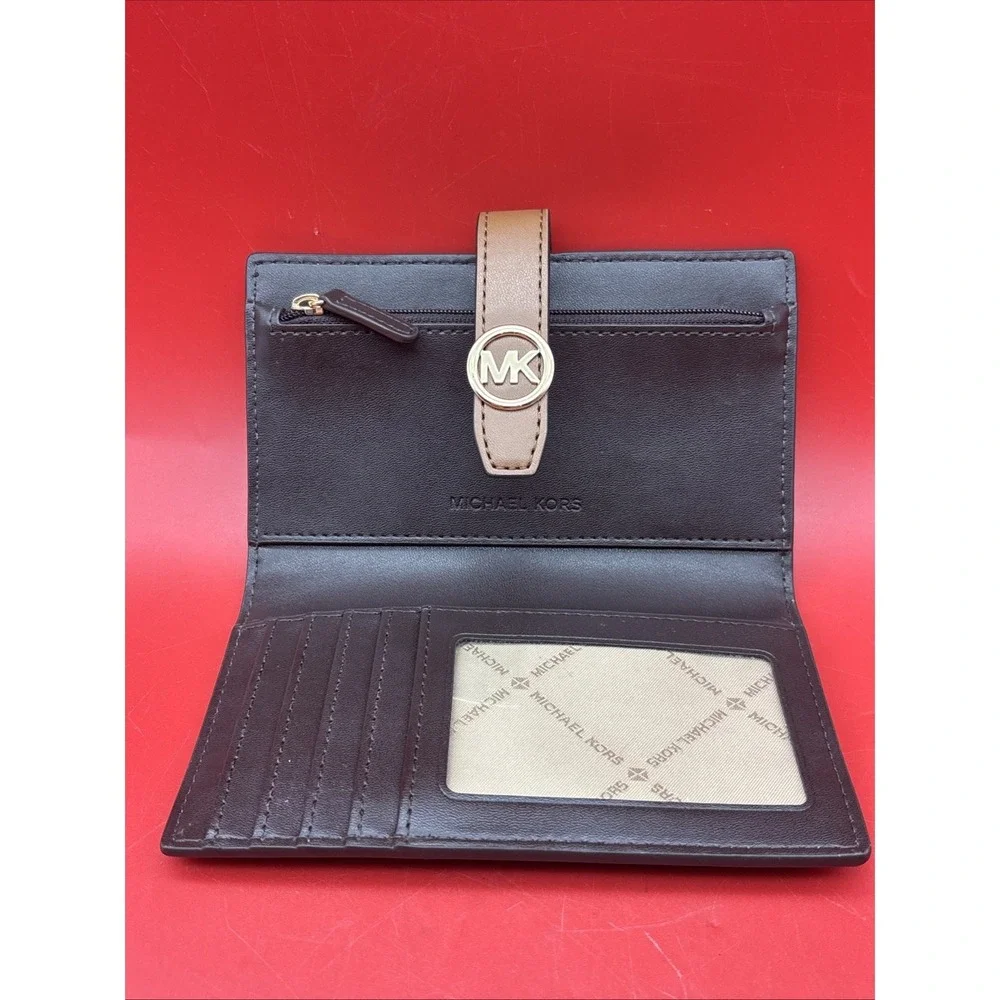 Michael Kors Greenwich Women Medium Signature MK Logo Bifold CZ Wallet Brown